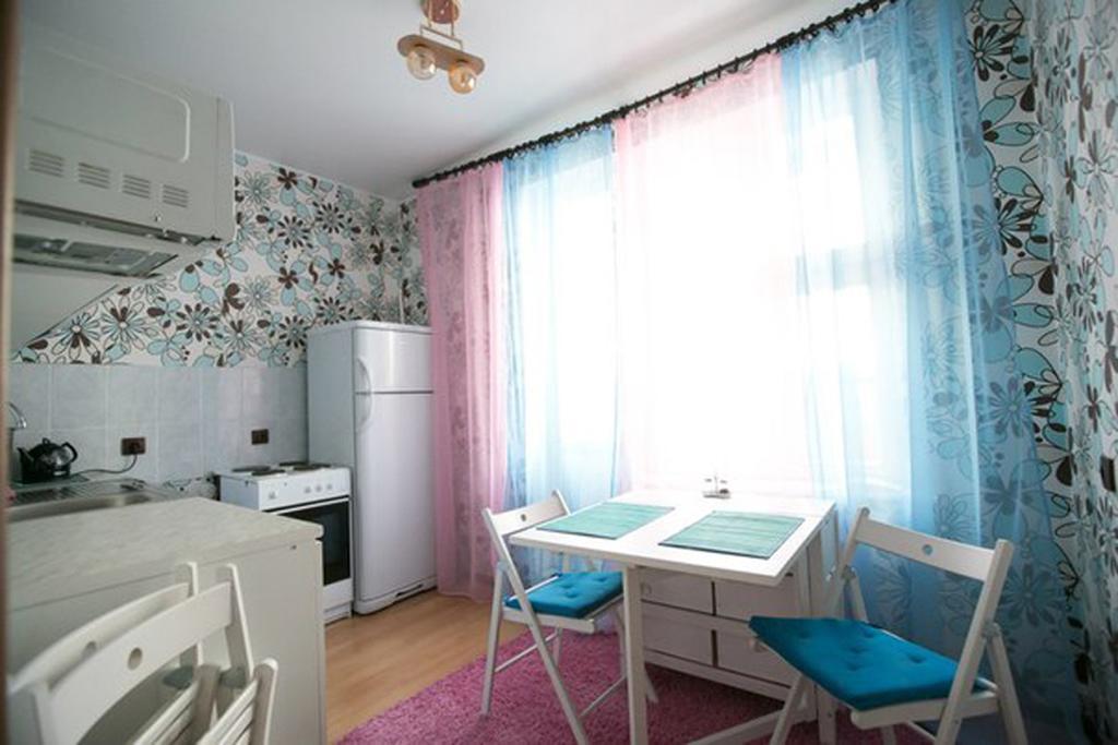 Nsk-Kvartirka, Gorskiy Apartment 86 Novosibirsk Ruang foto